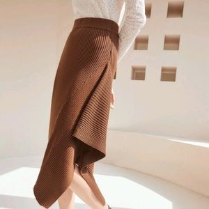 Women's Asymmetrical Chocolate Brown Knit Skirt Sz Small